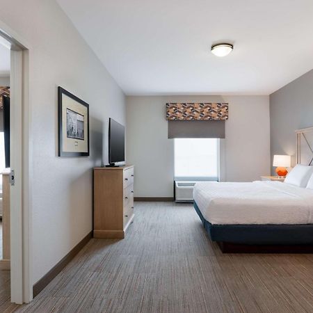 Hampton Inn & Suites Dodge City Boot Hill Casino Exterior foto